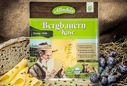 Bergbauern Käse mild <br/> in Scheiben